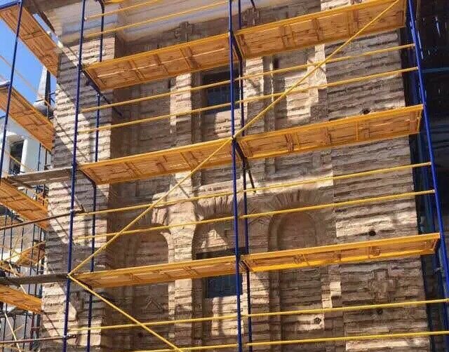 Чим відрізняються рамні риштування Євро від стандартних риштувань?