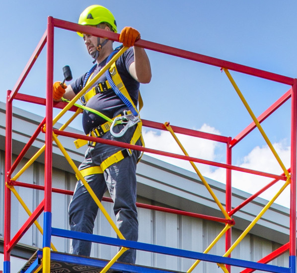 Що впливає на висоту вишки тури?